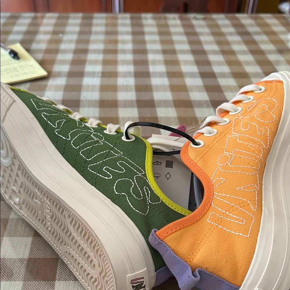 NWT Multicolor Nizza Pride Canvas Sneakers for Men GW2419 - Picture 9 of 10